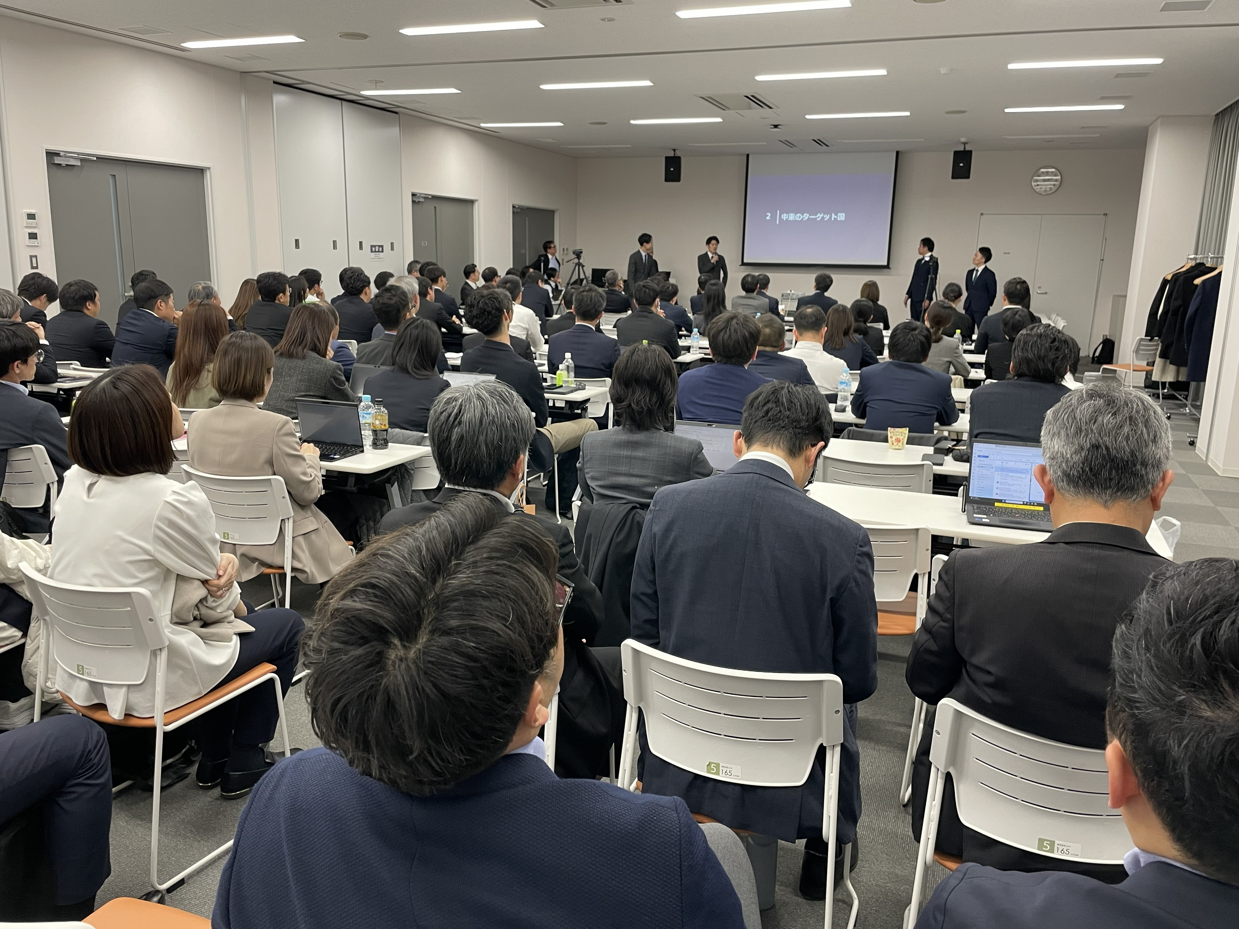 「P-1グランプリ」会場の様子